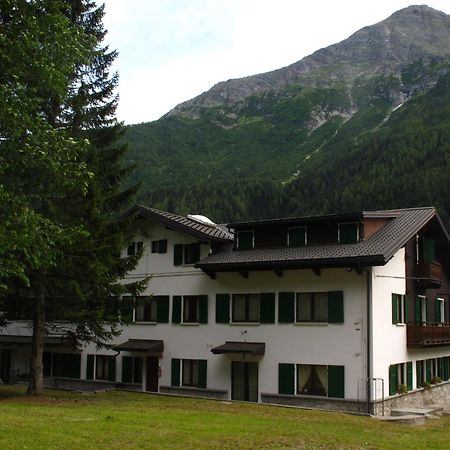 Bed and Breakfast Casa Alpina Don Guanella Macugnaga Exteriér fotografie