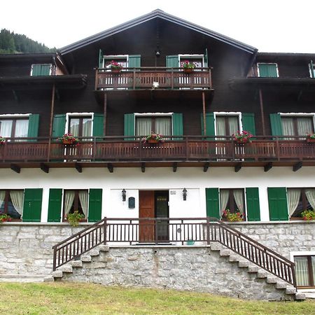 Bed and Breakfast Casa Alpina Don Guanella Macugnaga Exteriér fotografie