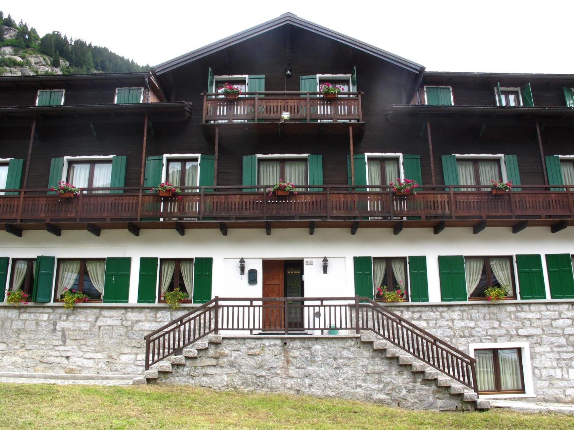 Bed and Breakfast Casa Alpina Don Guanella Macugnaga Exteriér fotografie